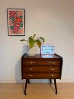 Vintage ladekast jaren ‘50, Huis en Inrichting, Vintage, 50 tot 100 cm, Zo goed als nieuw, 3 of 4 laden