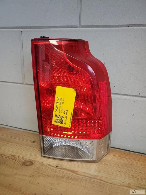 Volvo V70 XC70 van 2004 tot 2007 achterlicht rechts facelift, Auto-onderdelen, Verlichting, Volvo, Gebruikt, Ophalen of Verzenden