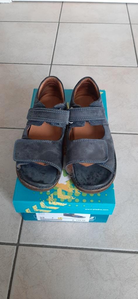 Blauwe nubuck sandalen PIEDRO (voor steunzolen) maat 35, Kinderen en Baby's, Kinderkleding | Schoenen en Sokken, Gebruikt, Schoenen