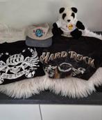 Lot Hard Rock Cafe  2 tshirts,pet,panda knuffel, Ophalen, Zo goed als nieuw