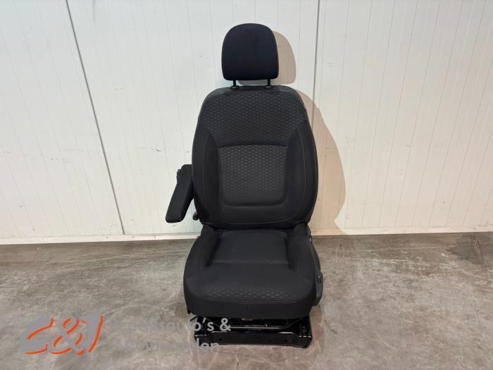 Stoel links van een Opel Vivaro, Auto-onderdelen, Interieur en Bekleding, Opel, Gebruikt, 3 maanden garantie, Ophalen of Verzenden