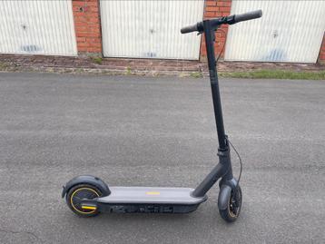 Ninebot G30P beschikbaar voor biedingen