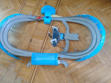 Circuit Disney Pixar Cars 3 Ultimate Florida Speedway, Enfants & Bébés, Jouets | Circuits, Autres marques, Électrique, Enlèvement ou Envoi