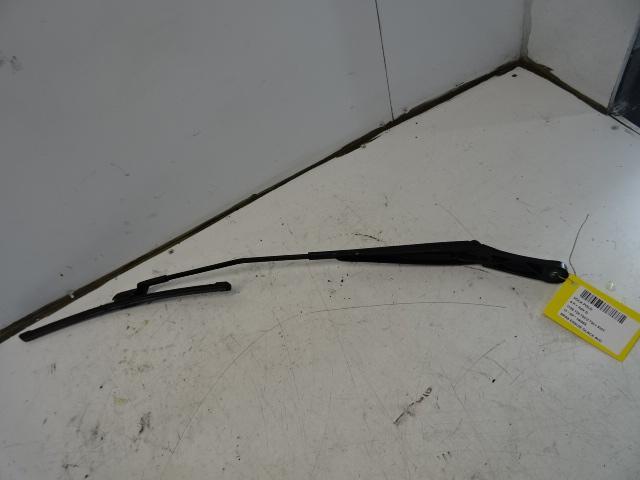 RUITENWISSERARM RECHTS VOOR Volkswagen Polo V (6R), Auto-onderdelen, Ruiten en Toebehoren, Volkswagen, Gebruikt