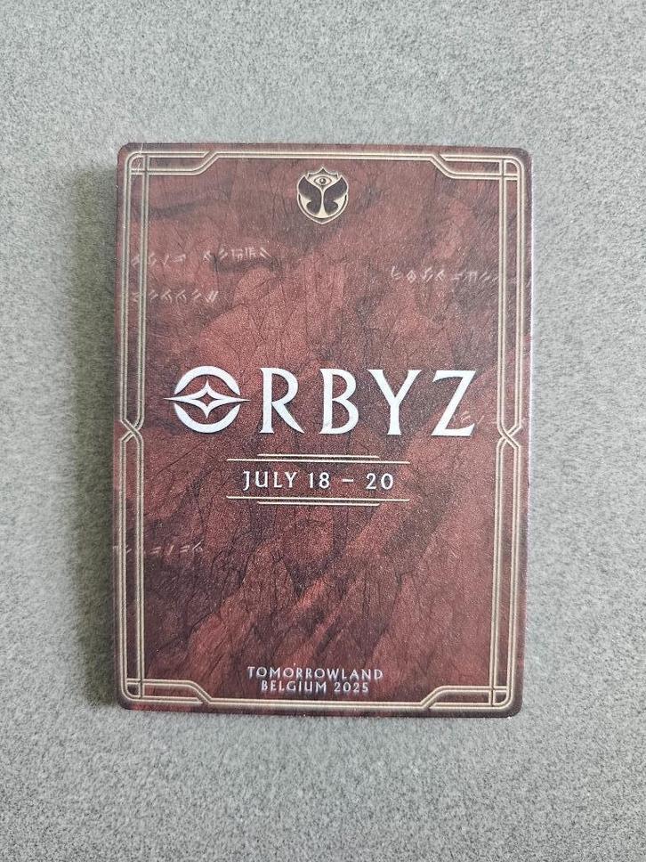 Tomorrowland - Orbyz plattegrond, Verzamelen, Complete verzamelingen en Collecties, Ophalen of Verzenden