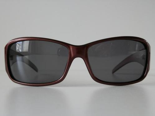 Knobbout zonnebril. AP3-1006. Unisex., Handtassen en Accessoires, Zonnebrillen en Brillen | Dames, Zo goed als nieuw, Zonnebril