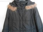 Beau blouson chaud pour femme -noir- avec capuche amovible, Enlèvement ou Envoi, Comme neuf, Taille 42/44 (L), Noir