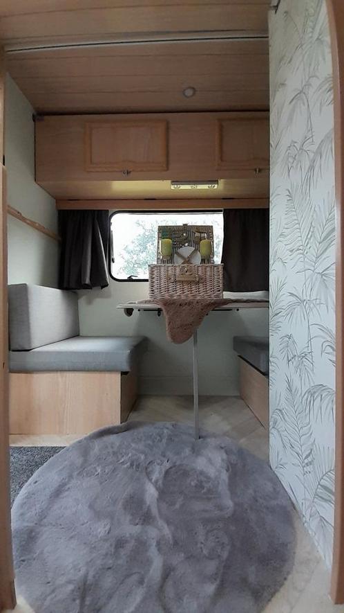 Mooi gepimpte caravan mtm 1000kg, Caravans en Kamperen, Caravans, Particulier, Stapelbed, Disselslot, Luifel, Reservewiel, Serviceluik