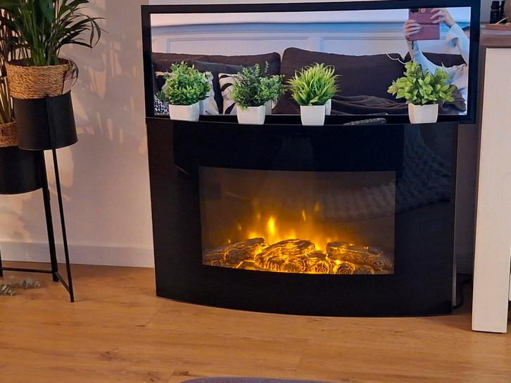 Electrische verwarming met nepvlammen, Maison & Meubles, Cheminées, Comme neuf, Cheminée électrique, Enlèvement