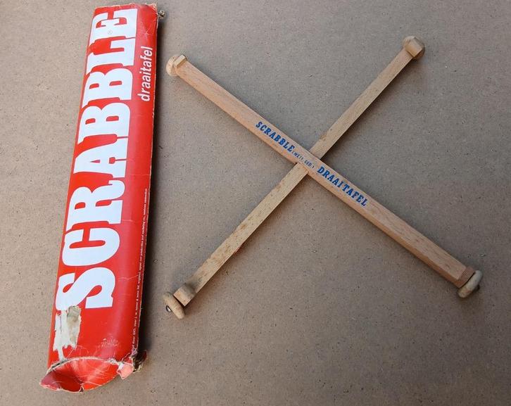 Scrabble Draaitafel, Hobby en Vrije tijd, Gezelschapsspellen | Bordspellen, Gebruikt, Ophalen