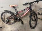 3 oudere fietsen, 2 kinder mountainbikes en 1 damesfiets, Fietsen en Brommers, Ophalen, Gebruikt