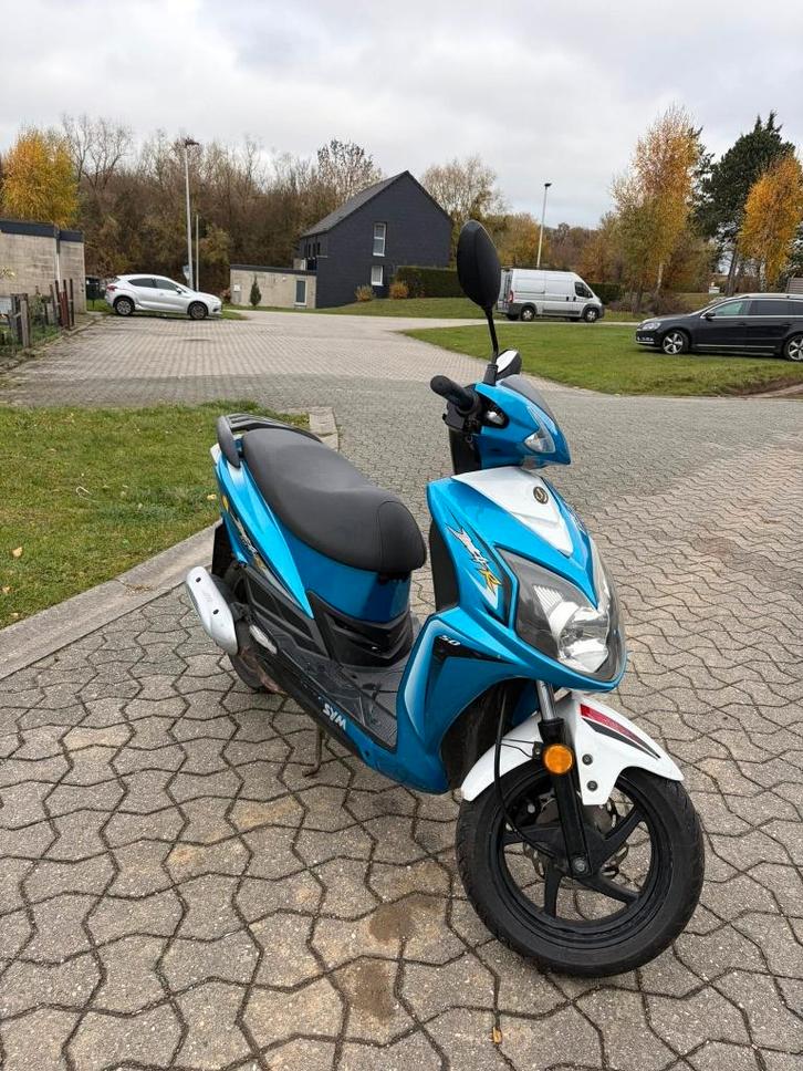 a vendre scooter sym jet 4r class A 25 CC, Fietsen en Brommers, Scooters | SYM, Gebruikt, Overige modellen, Klasse A (25 km/u)