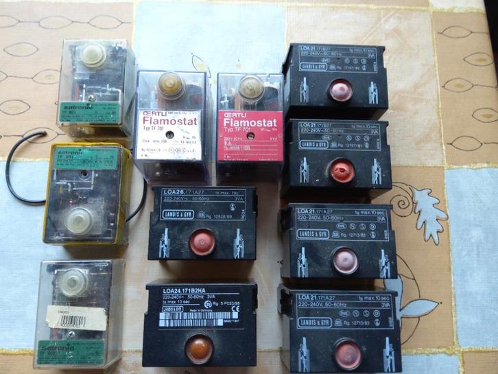 RELAISBRANDER, OLIE, KOPER, MESSING, AANSLUITING MONDSTUK, Zakelijke goederen, Stock en Retail | Partijen goederen, Overige categorie