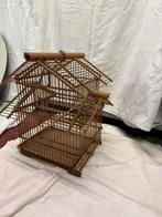 Decoratieve antieke vogelkooi in stokhout - handgemaakt, Dieren en Toebehoren, Ophalen, Zo goed als nieuw, Vogelkooi