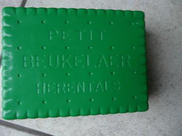 Vintage groene brooddoos "Petit Beukelaer Herentals" beschikbaar voor biedingen