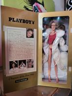 À vendre -piece rare, Barbie " playmate of the years 1998 -, Ophalen of Verzenden, Zo goed als nieuw