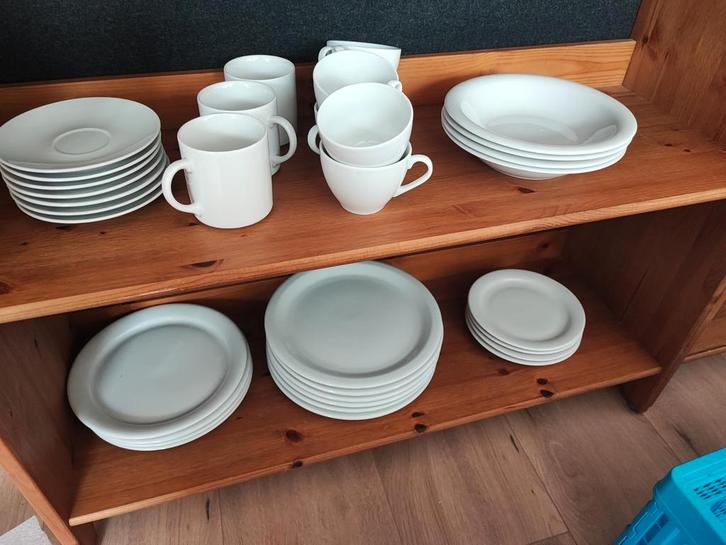 Eet en koffie servies, Huis en Inrichting, Keuken | Servies, Bord(en), Porselein, Ophalen