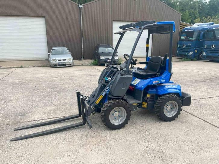 Multione Wiellader 2.3 Efi Stage 5, Zakelijke goederen, Machines en Bouw | Kranen en Graafmachines, Wiellader of Shovel, Ophalen