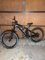 Vente d'un enduro gris Trek Remedy 8 2021 L, Fietsen en Brommers, Gebruikt, Vering, 10 tot 15 versnellingen, 49 tot 53 cm