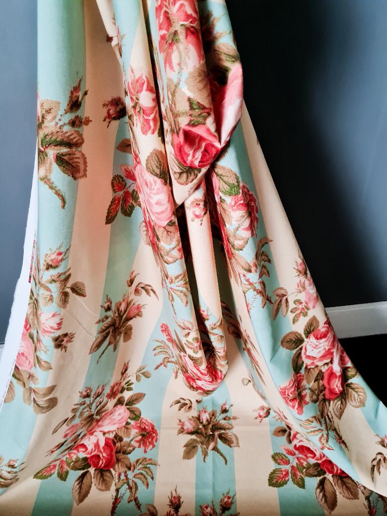 Tissu intérieur en coton Artful « Roses Forever », Neuf, Enlèvement ou Envoi, Coton, 120 cm ou plus