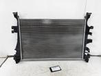 RADIATEUR Fiat 500X (334) (01-2014/09-2020) (8E4561100), Auto-onderdelen, Gebruikt, Fiat