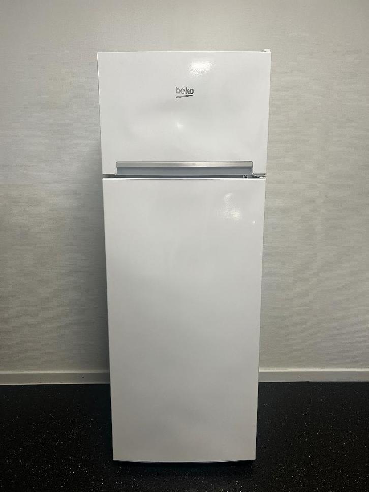 Beko koelkast met vriesvak, Elektronische apparatuur, Koelkasten en IJskasten, Zo goed als nieuw, Met vriesvak, 150 tot 200 liter