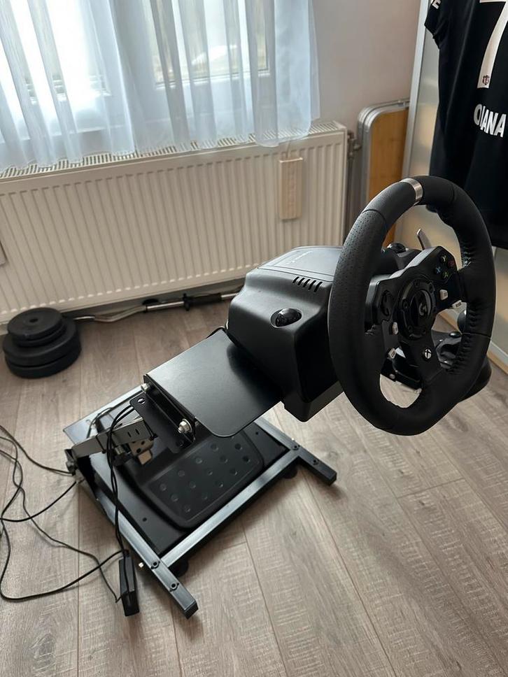Logitech G920 met Wheelstand xbox en pc p, Games en Spelcomputers, Spelcomputers | Xbox | Accessoires, Zo goed als nieuw, Ophalen