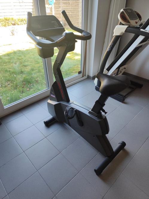 Hometrainer LifeFitness C9i, Sport en Fitness, Fitnessapparatuur, Gebruikt, Hometrainer, Ophalen