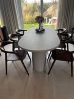 Betonlook/mortex eettafel japandi stijl, Huis en Inrichting, Ophalen