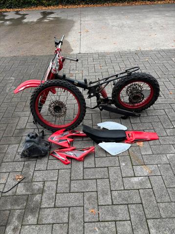 Pitbike frame beschikbaar voor biedingen