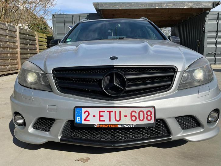 Mercedes c63 amg, Auto's, Mercedes-Benz, Particulier, C-Klasse, ABS, Airbags, Airconditioning, Alarm, Bluetooth, Bochtverlichting