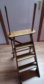 Oude houten ladder met 4 treden, vintage schilderstrap, Antiek en Kunst, Antiek | Meubels | Kasten, Ophalen