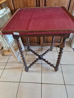 Ancienne table de jeu française en bois 73/59 €70, Antiquités & Art, Antiquités | Meubles | Tables, Enlèvement