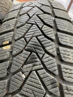 4 pneus hiver uniroyal 195/65/15 sur jantes en tôle, Autos : Pièces & Accessoires, 15 pouces, Pneus hiver, Enlèvement ou Envoi