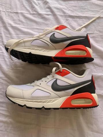 NIKE  AIRMAX ,NEUVES  POINTURE 44 beschikbaar voor biedingen