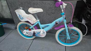 Frozen 12 inch fiets (3/5 jaar)


 beschikbaar voor biedingen