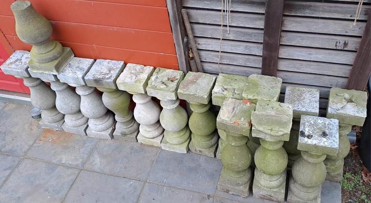 10 goede antieke arduin zuilen., Doe-het-zelf en Bouw, Dakpannen en Dakbedekking, Gebruikt, Overige typen, Steen of Klei, Grijs