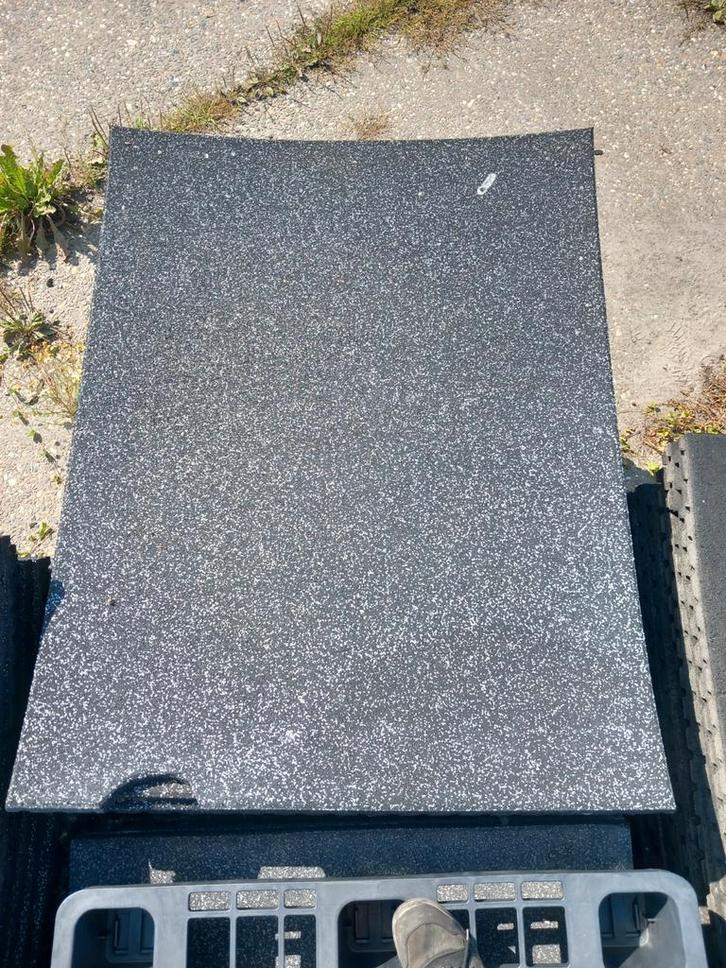 45 Rubber matten 100x130x3 (58m2), Dieren en Toebehoren, Stalling en Weidegang, Stalling, Weidegang