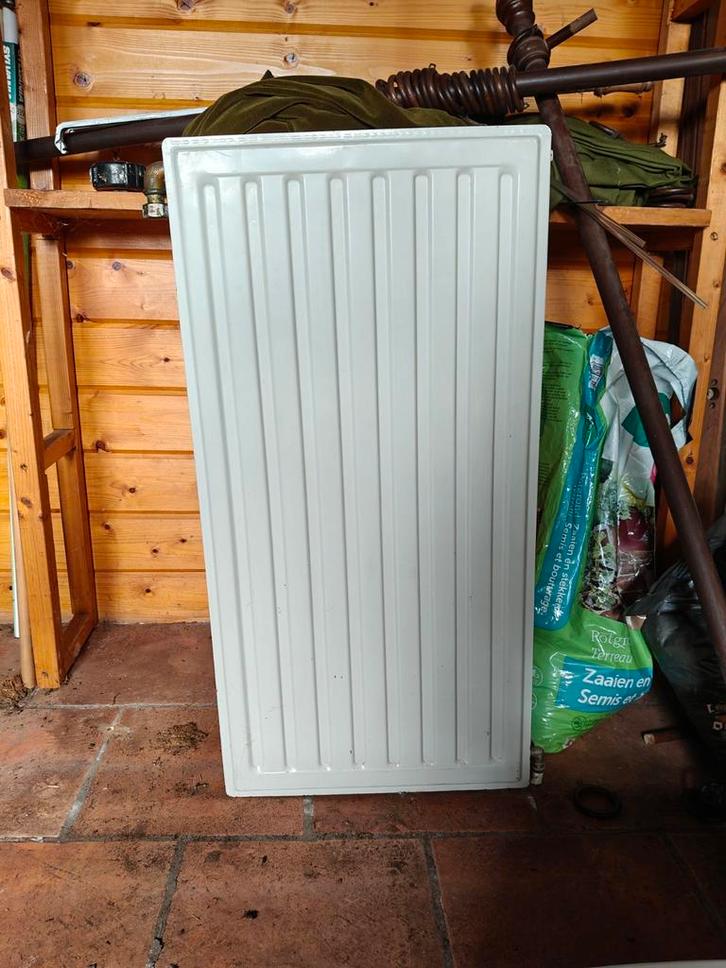 Radiator Brugman 45breed 90hoog type 22 nieuwstaat, Doe-het-zelf en Bouw, Verwarming en Radiatoren, Zo goed als nieuw, Radiator