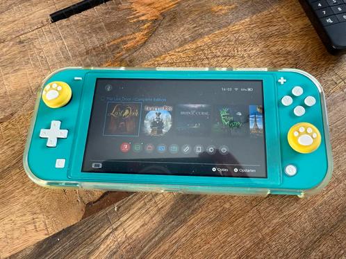 Switch Lite + hoes+2 screenprotectors+ beschermingscover, Games en Spelcomputers, Spelcomputers | Nintendo Switch, Zo goed als nieuw