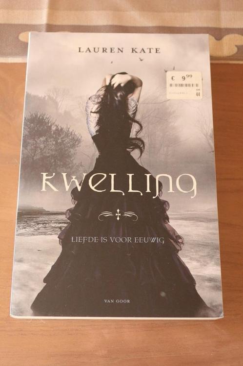 *Kwelling - Lauren Kate, Boeken, Kinderboeken | Jeugd | 13 jaar en ouder, Zo goed als nieuw, Fictie, Ophalen of Verzenden