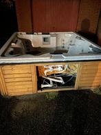 Jacuzzi vr 6 tot 8 personen, Tuin en Terras, Ophalen, Gebruikt, Afdekzeil, Vast