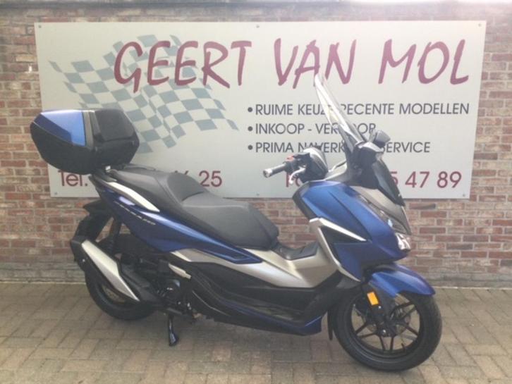Honda Forza 350, 2021, Motoren, Motoren | Honda, Bedrijf, Scooter, 12 t/m 35 kW, 1 cilinder, Minimaal motorrijbewijs A2, ABS, Ophalen