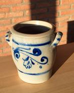 pot de Cologne ancien, Enlèvement