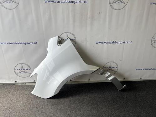 Scherm links-voor van een Mercedes Sprinter (775), Auto-onderdelen, Carrosserie, Mercedes-Benz, Gebruikt, 12 maanden garantie