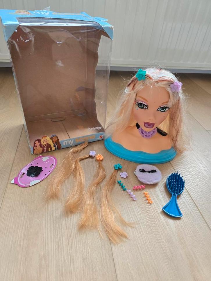 My scene kapmodel/styling head Delancey, Kinderen en Baby's, Speelgoed | Poppen, Ophalen of Verzenden