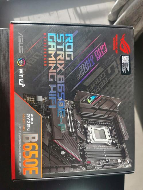 (NIEUW) Asus Rog Strix B650e-f gaming wifi, Computers en Software, Moederborden, Nieuw, AMD, DDR5, Ophalen of Verzenden