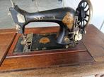 naaimachine retro, Ophalen