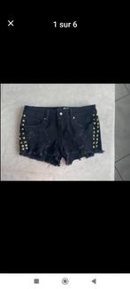 SHORTS en jeans ( 7) blanc noir rouge bleu... XS, Enlèvement ou Envoi, Comme neuf, Autres couleurs, W27 (confection 34) ou plus petit