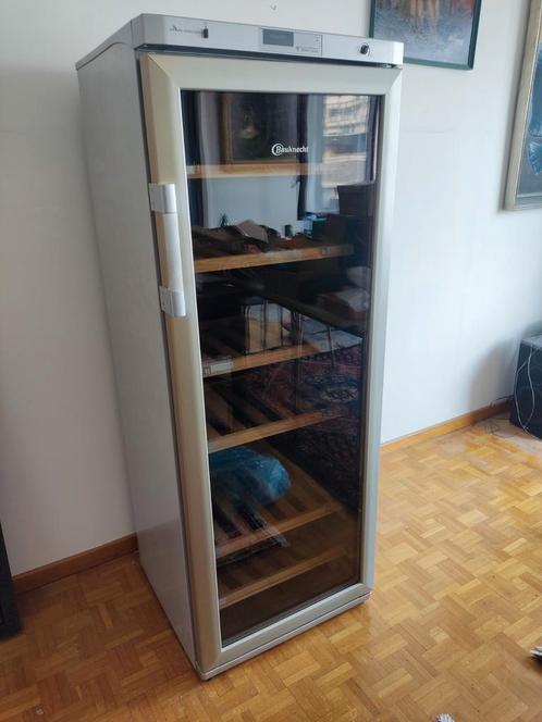 Wijnkoelkast Bauknecht, Elektronische apparatuur, Koelkasten en IJskasten, Zo goed als nieuw, Ophalen